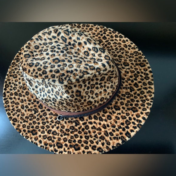 Something Special Accessories - Leopard Print Wide Brim Fedora Hat